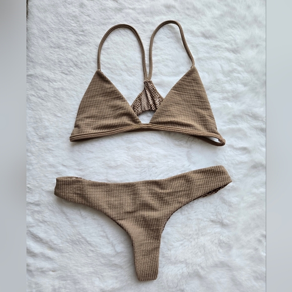 acacia swimwear Other - Acacia shaka top hookipa bottom small barefoot cord